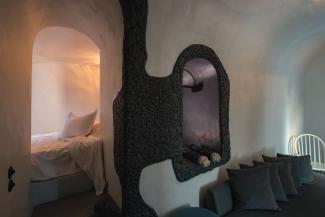 Deluxe Cave Suite with Outdoor Plunge Pool and Caldera View- Antiparos