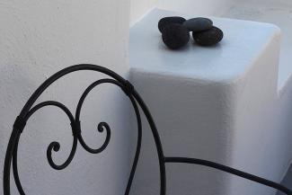Junior Suite with Outdoor Hot Tub-Kimolos