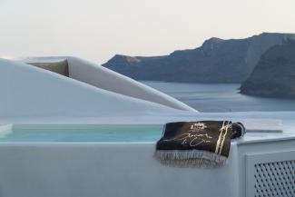 Superior Suite with Hot Tub and Caldera View
