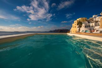 Superior Suite with Outdoor Plunge Pool and Caldera View 