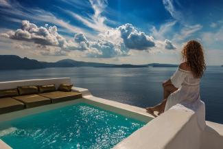 Grand Suite with Plunge Pool and Caldera View